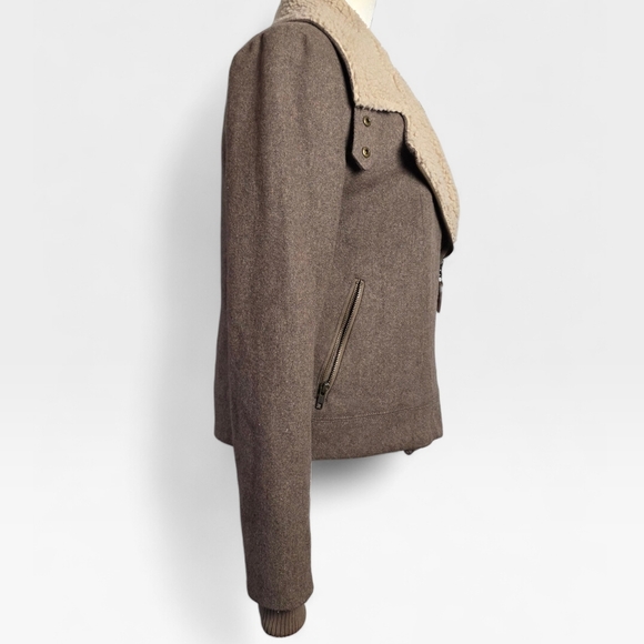 Gentle Fawn Brown and Cream Teddy Jacket - Picture 6 of 13